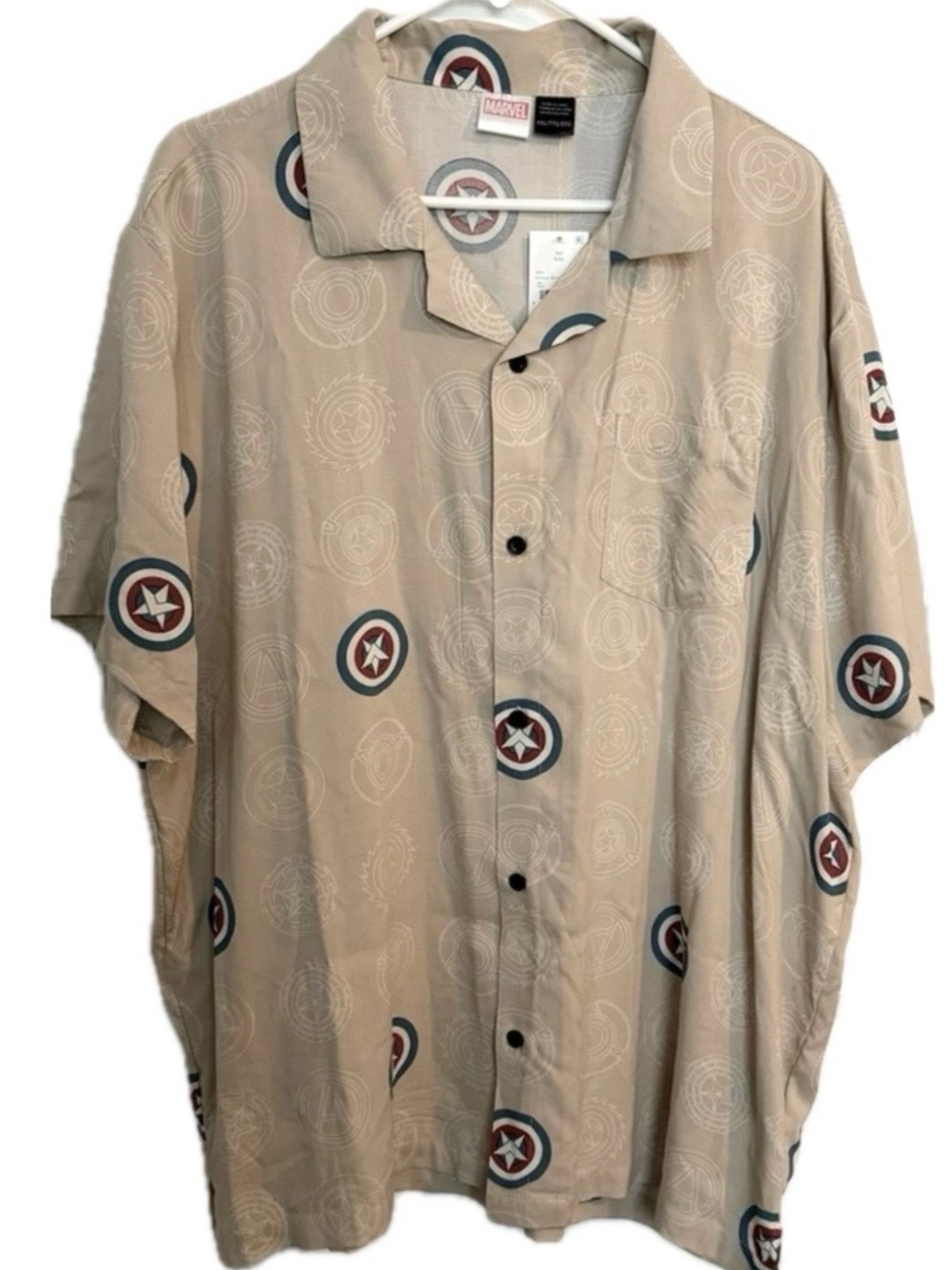 Marvel Captain America Shirt XXL NWT Collared, Button Down Front Tan Red Blue